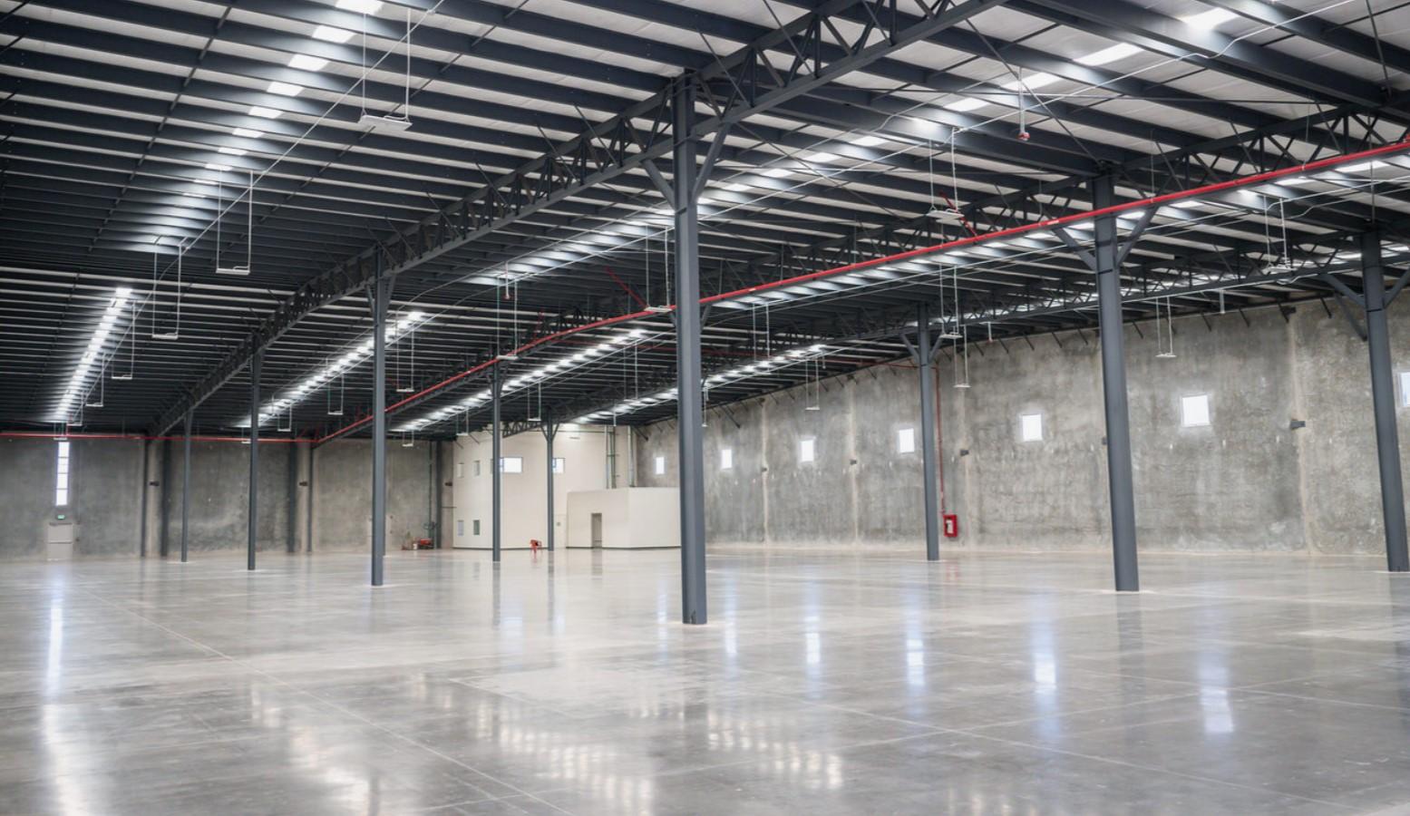 Available Industrial Building 3'200m2, in Mexical for rent