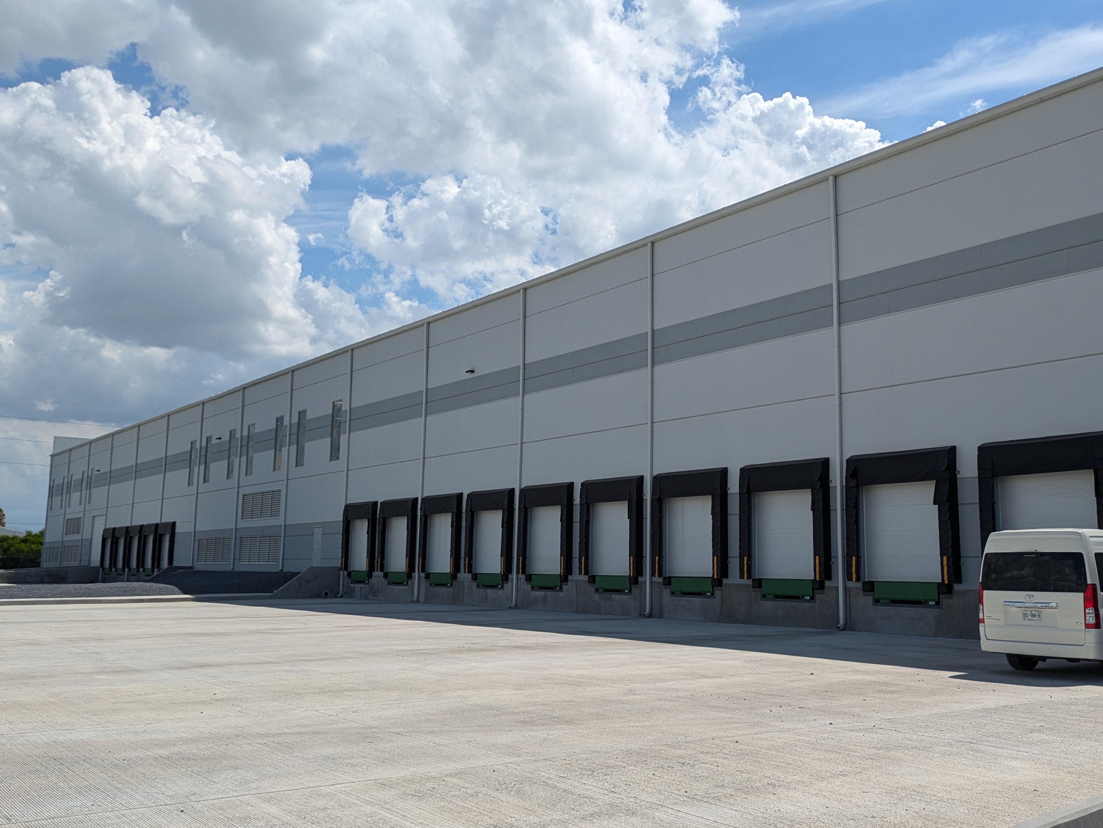 Industrial Real Estate in Mexico Slows Amid Tariffs, But Recovery Expected by Year-End